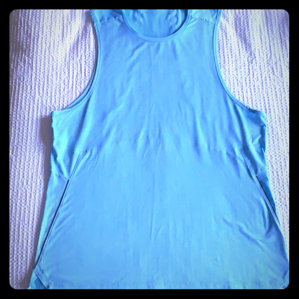 Lululemon sleeveless workout shirt
